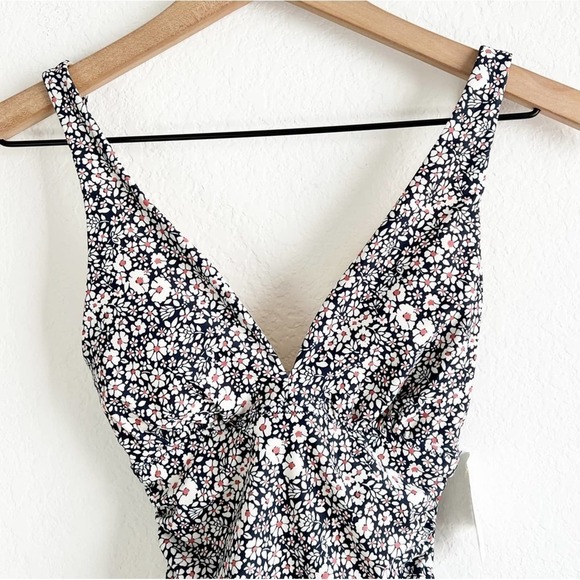 AMAZON ESSENTIALS WOMEN'S TUMMY CONTROL SHAPING FLORAL SWIMSUIT SIZE 00 NEW - Picture 5 of 9